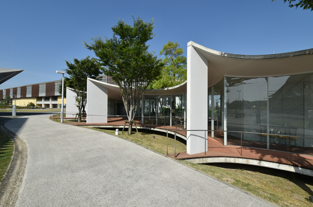 九州芸文館（筑後広域公園芸術文化交流施設）